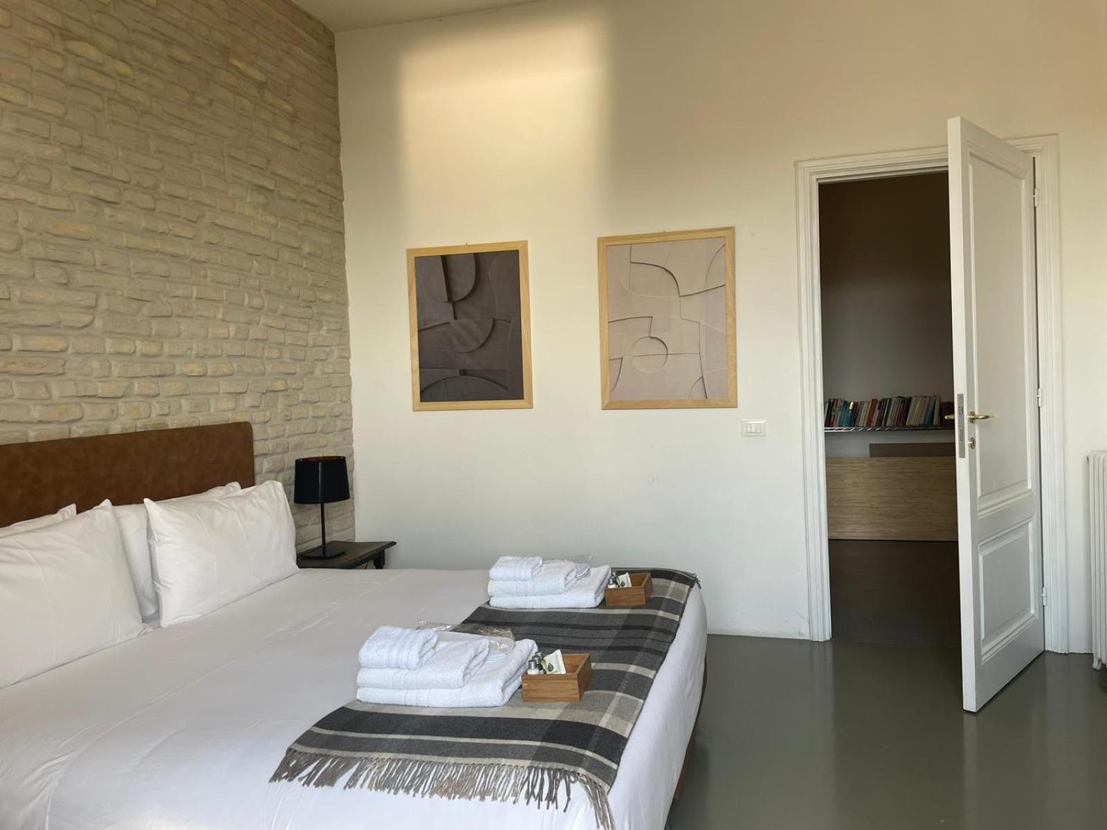 Stazione Termini 300 Mq Con 4 Vista E Idromassaggio Apartamento *